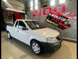 2019 Nissan Np200